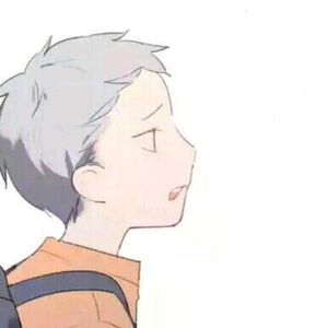 班花趴下让我桶她屁股眼
